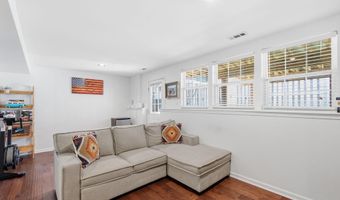 43455 POSTRAIL Sq, Ashburn, VA 20147