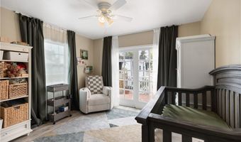 206 S Wisconsin St, Fallbrook, CA 92028