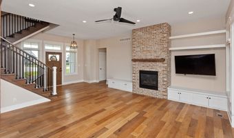 5247 Harvest Rd, Ames, IA 50014