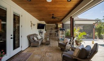 173 Circlestone Dr, Adel, GA 31620
