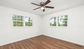 496 Manville Saint Charles Rd, Bishopville, SC 29010