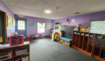 406 S Main St, Archie, MO 64725