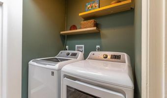 4 REYBURN Ct, Bear, DE 19701