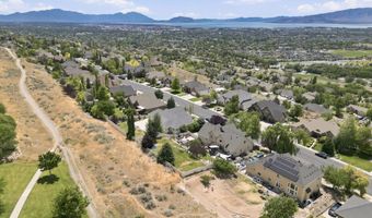 9498 N CANYON HEIGHTS Dr, Cedar Hills, UT 84062