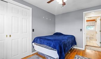 794 Main Ave, Warwick, RI 02886