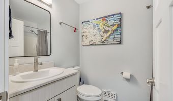 320 SOUTH St, Astoria, OR 97103