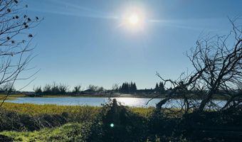 22148 Lone Tree Rd, Anderson, CA 96007