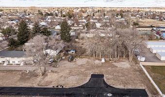 5262 Lucky Ave, Chubbuck, ID 83202