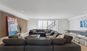 510 Abrahams Path, Amagansett, NY 11930