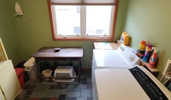 10368 SAINT JOHN Dr, Algonac, MI 48001