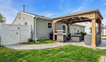179 Ravenwood Blvd, Barnegat, NJ 08005