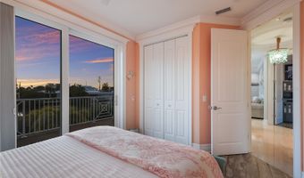 313 HAMMOCK Cir, Anna Maria, FL 34216