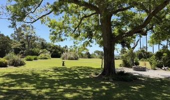 448 Seashore Dr, Atlantic, NC 28511