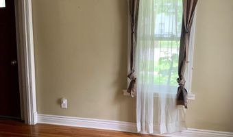 737 Saint Joseph St, Adrian, MI 49221