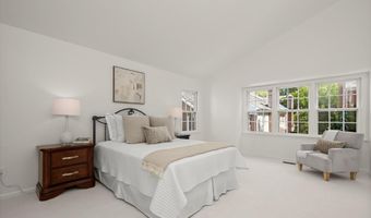8008 RISING RIDGE Rd, Bethesda, MD 20817