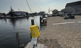 127 Bloomfield Rd, Barnegat, NJ 08005
