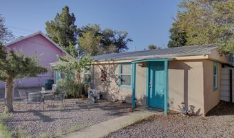 405 W Avenue E, Alpine, TX 79830