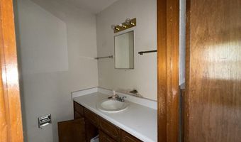 202 Redbud Dr, Anadarko, OK 73005