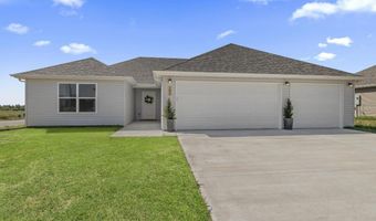 108 Pin Oak Dr, Aurora, MO 65605