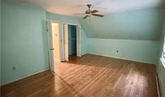 11 Pawtucket Ave, Bristol, RI 02809