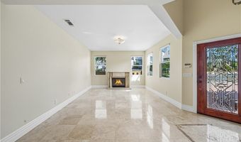 1107 Las Flores Dr, Carlsbad, CA 92008