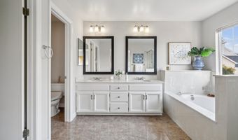 35 Britt Ct, Alameda, CA 94502