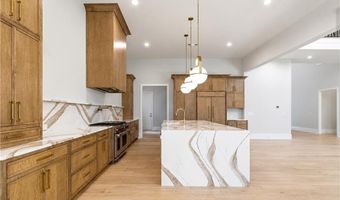 205 Shady Grove Ln, Alpharetta, GA 30009