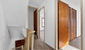 38 W 43RD St, Bayonne, NJ 07002