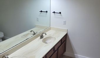 1622 N COMANCHE Dr, Chandler, AZ 85224