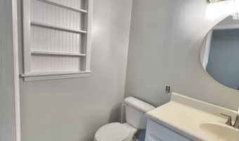 1838 Dogwood Dr, Atmore, AL 36502