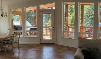 1224 Woodside Rd, Cascade, ID 83611