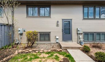 4377 Arden View Ct, Arden Hills, MN 55112