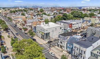 352 AVENUE C, Bayonne, NJ 07002