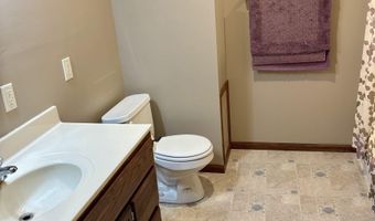 54661 Chardan Dr, Battle Creek, NE 68715