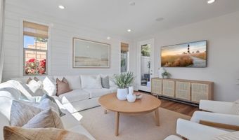 772 Edward Scholle Dr, Camarillo, CA 93010