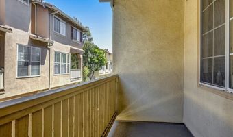 315 W Summerfield Cir, Anaheim, CA 92802