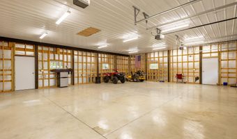 9045 E Pine Rd, Bloomfield, IN 47424