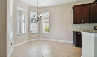 5222 CLOVER MIST Dr, Apollo Beach, FL 33572