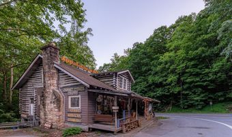 15303 15328 Midland Trl, Ansted, WV 25812