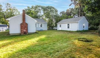 29 Edward Ave, East Providence, RI 02916