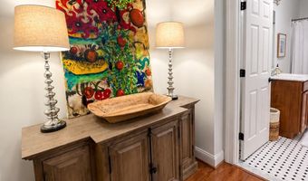 4 RIDGE Rd, Annapolis, MD 21401