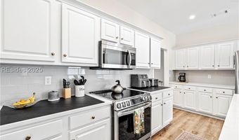 7 Holbrook Dr, Beaufort, SC 29902