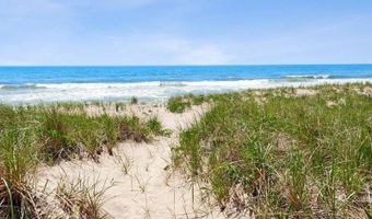 129 Marine Blvd, Amagansett, NY 11930