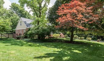 1925 Norway Rd, Ann Arbor, MI 48104