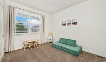 1080 Clara View Dr, Berthoud, CO 80513