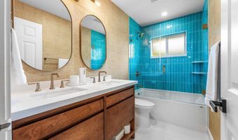 474 S Country Club Dr, Atlantis, FL 33462