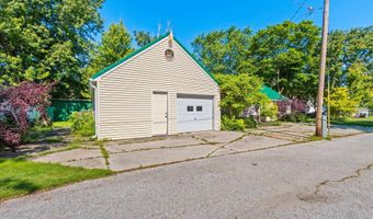 1320 STATE St, Algoma, WI 54201