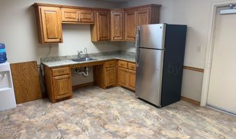 4718 S WESTERN St, Amarillo, TX 79109