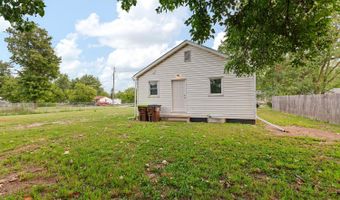 924 Oak St, Adrian, MI 49221