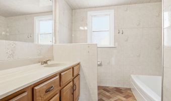 40541 N IL ROUTE 83, Antioch, IL 60002